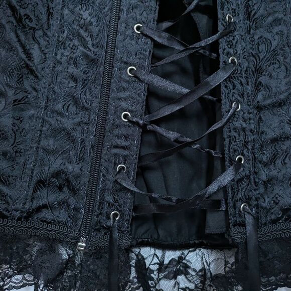Vaacodor Black Corset With Lace Sleeves, Adjustable, Women's 2XL - Picture 10 of 13